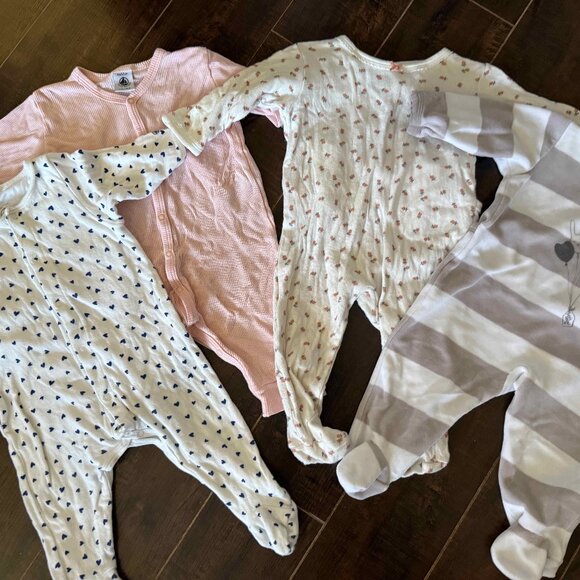 Bundle 7 Pajamas Baby 6 months - Picture 1 of 16
